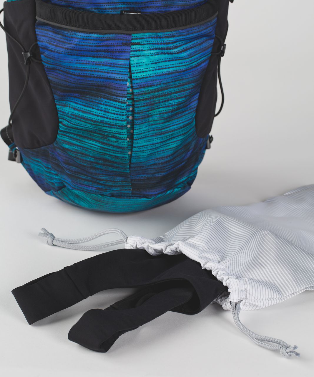 Lululemon Run All Day Backpack (Reflective) - Windy Wash Multi / Black