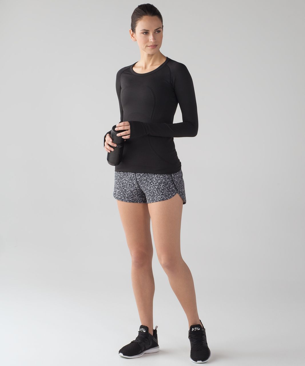 Lululemon Speed Short (4-way Stretch 2 1/2" ) - Daisy Dust Alpine White Black / Black