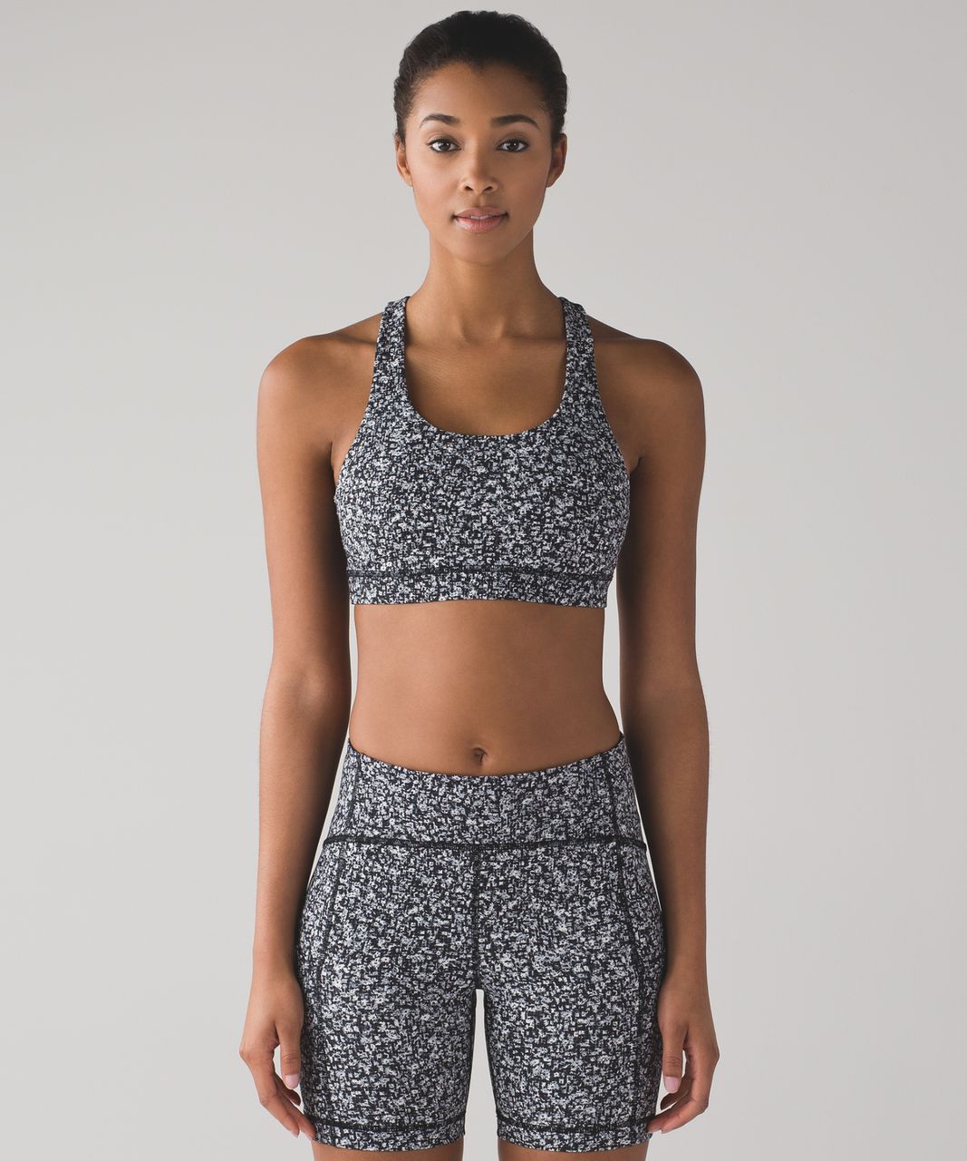 lululemon athletica, Intimates & Sleepwear, Lululemon Invigorate Bra