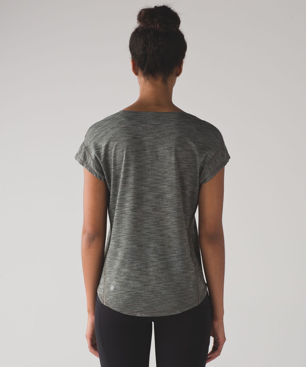 Lululemon Lost In Pace Short Sleeve - Heathered Dark Olive