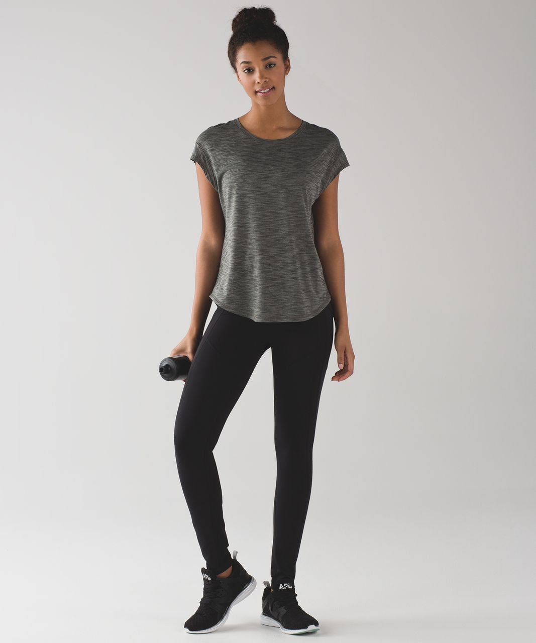 Lululemon Lost In Pace Short Sleeve - Heathered Dark Olive