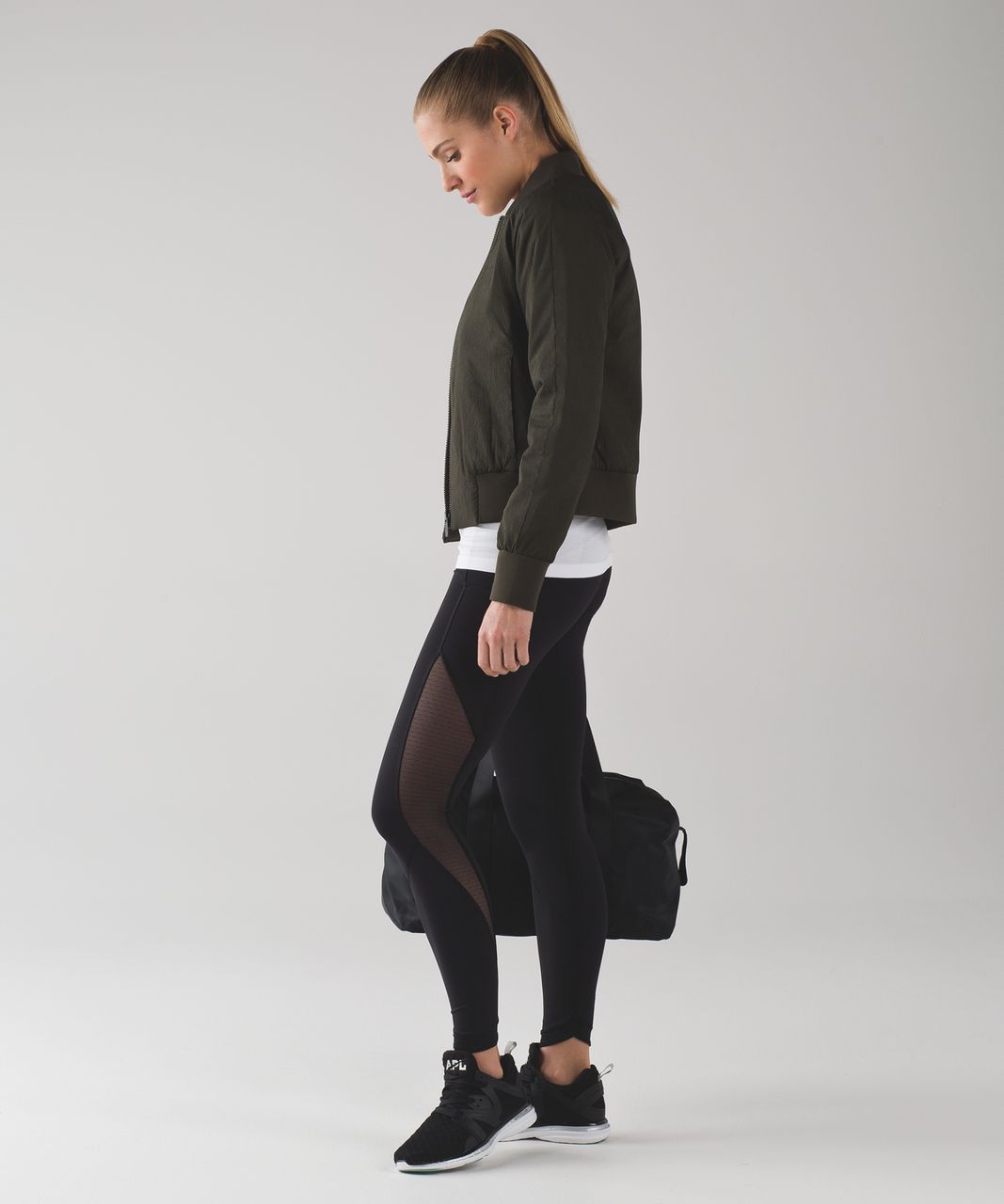 Lululemon Sole Training 7/8 Tight - Black