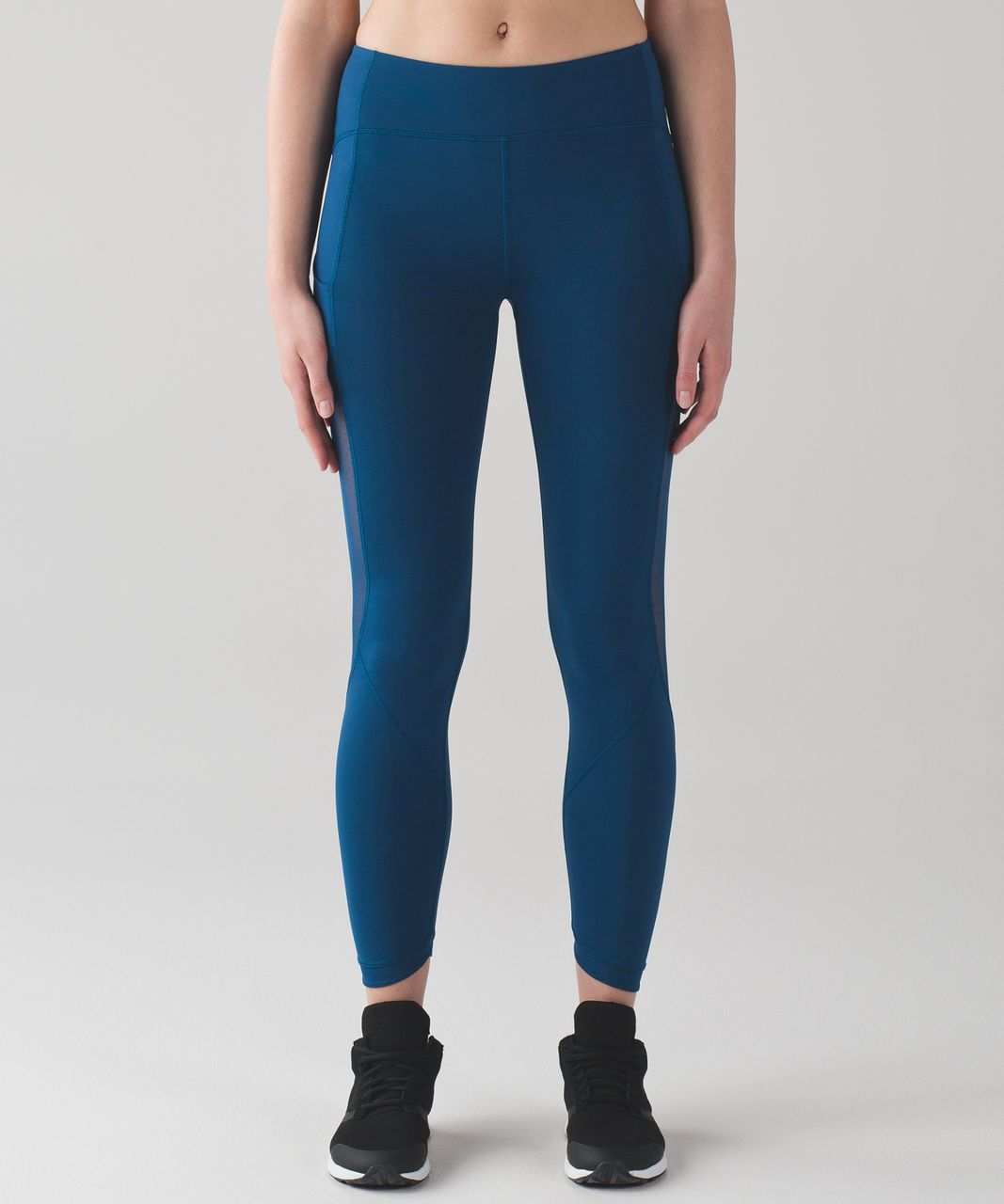 Lululemon Sole Training 7/8 Tight - Poseidon