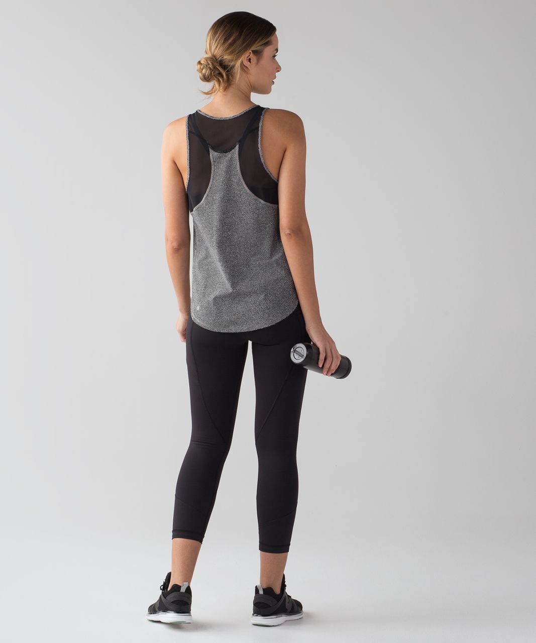 Lululemon Sculpt Tank Top *Cropped - Fluoro Floral Multi / Black