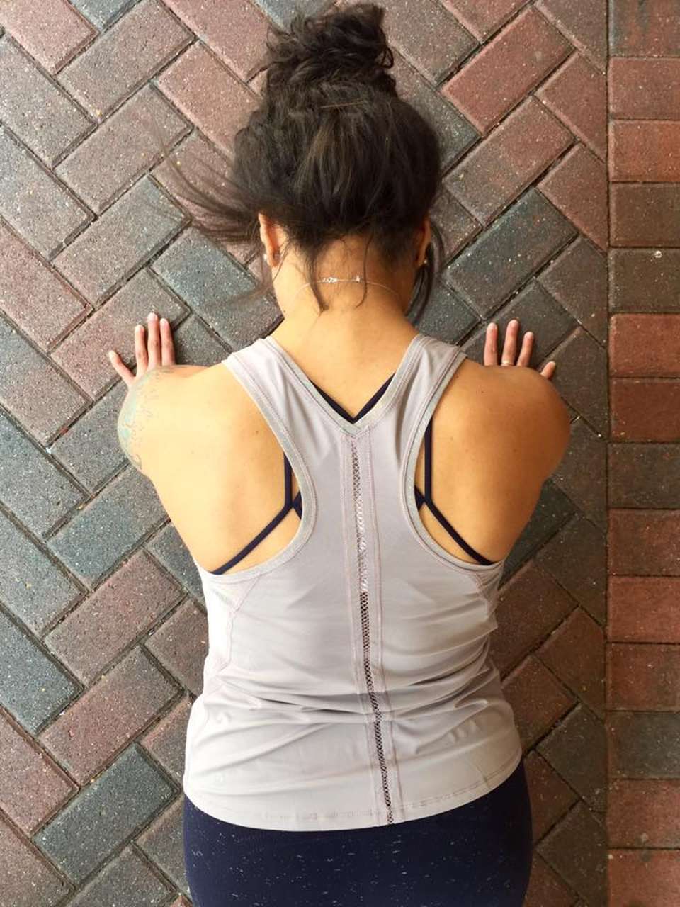 Lululemon Embodiment Tank - Dark Chrome