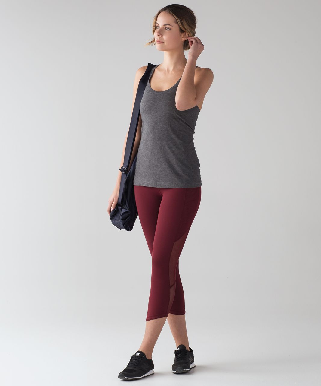 Lululemon Body Con Crop High Waisted Mesh Dark Red Maroon Rouge Leggings  Size 2