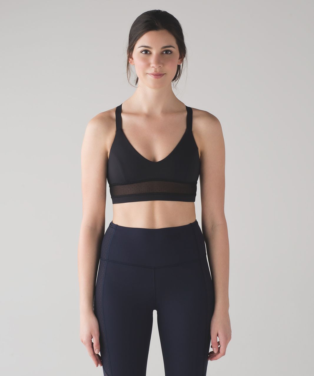 Lululemon Body Con Bra - Black - lulu fanatics