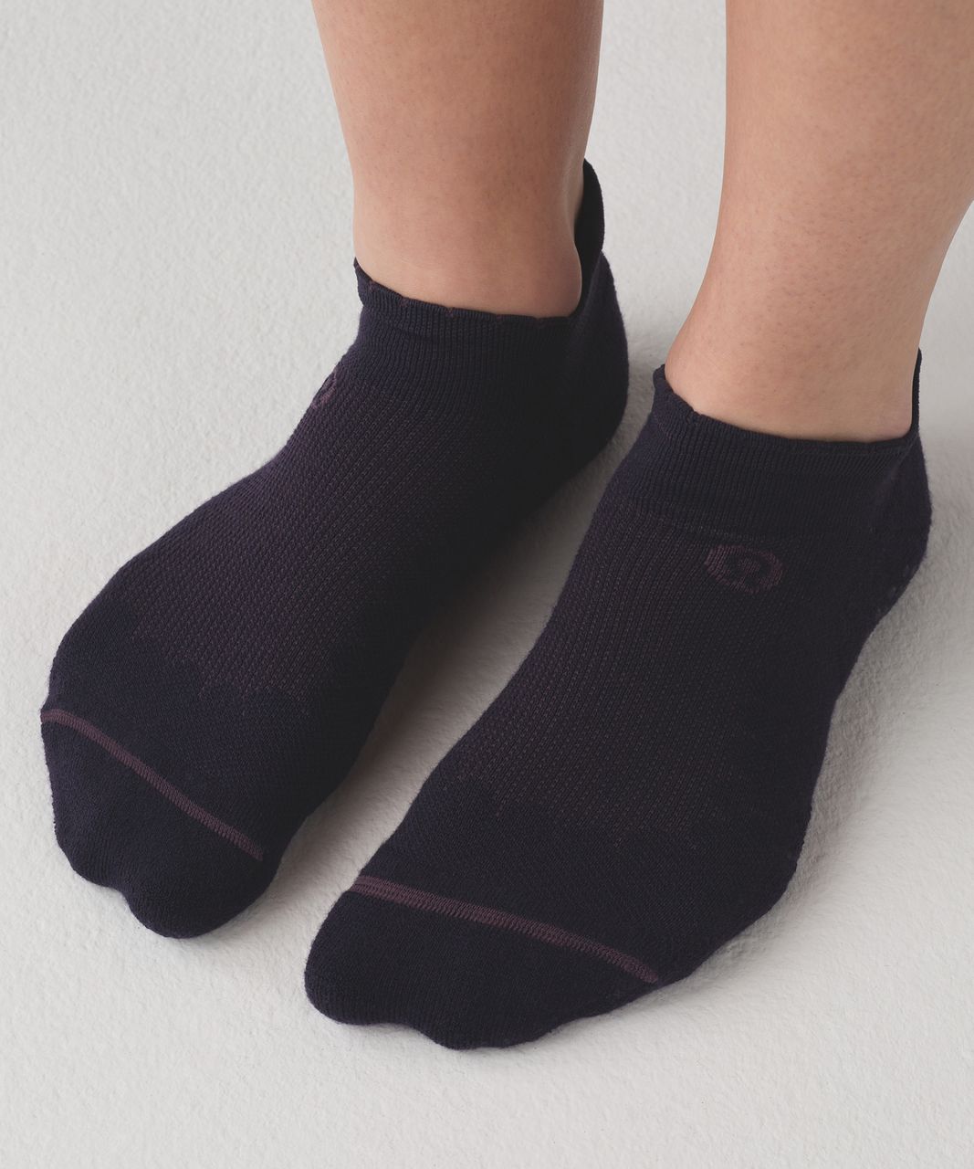 Lululemon Get A Grip Sock - Black Grape / Black Currant