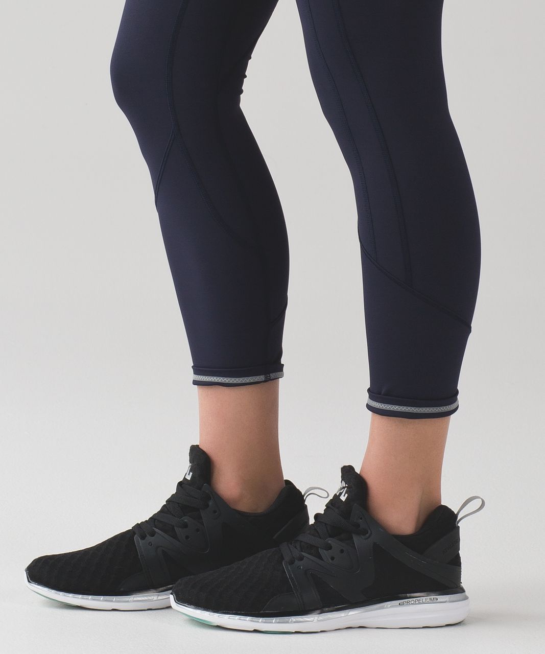 lululemon athletica, Pants & Jumpsuits, Lululemon All The Right Places Crop  Leggings Yoga Midnight Navy Size 8