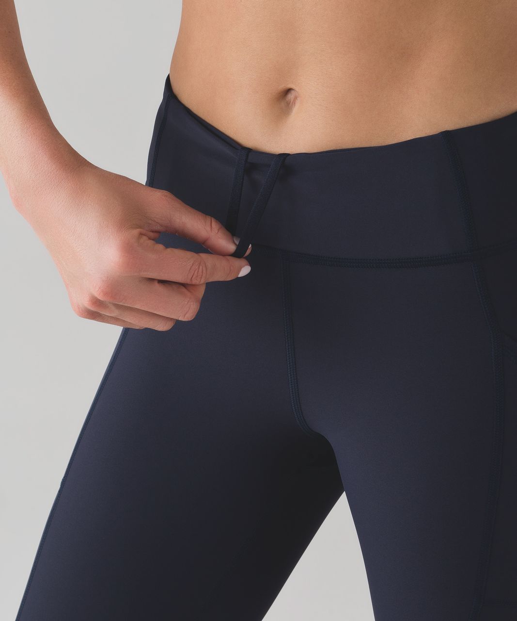 Lululemon tight stuff tight II / midnight navy (released Feb. 2017).