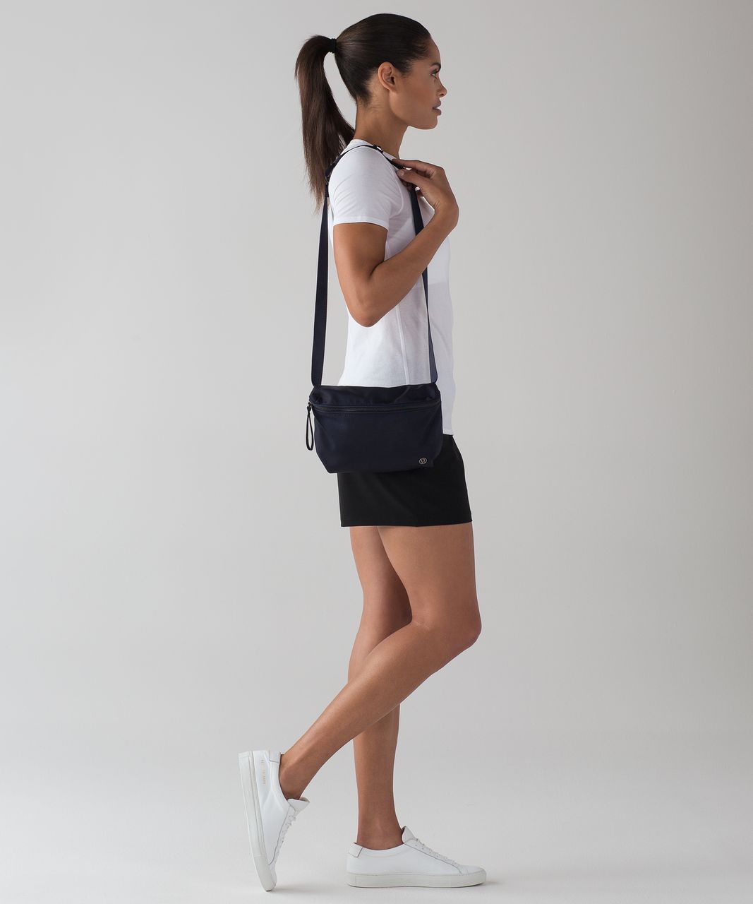 Lululemon Go Lightly Belt Bag - Midnight Navy