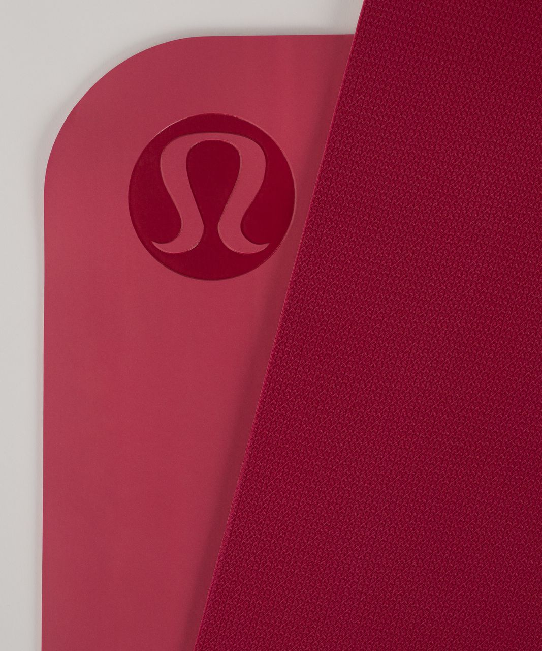 Lululemon The Reversible Mat 3mm - Lip Gloss / Ruby Red / Ruby Red