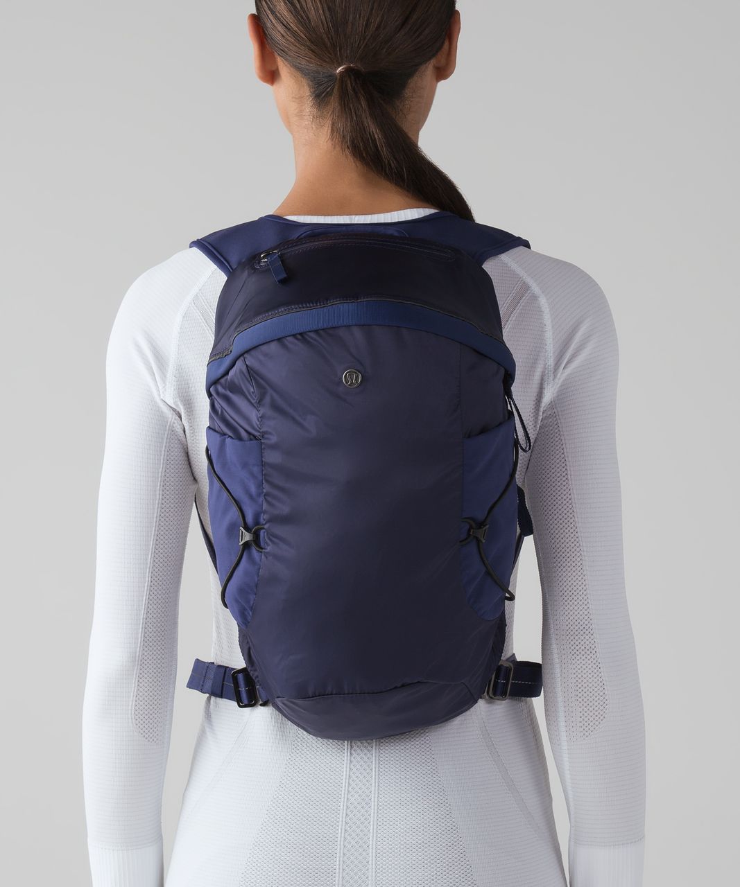 lululemon run all day backpack ii review