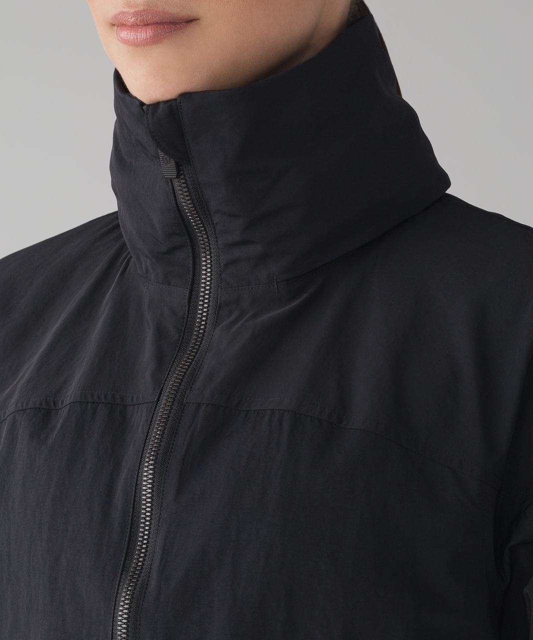 Lululemon Effortless Jacket - Black