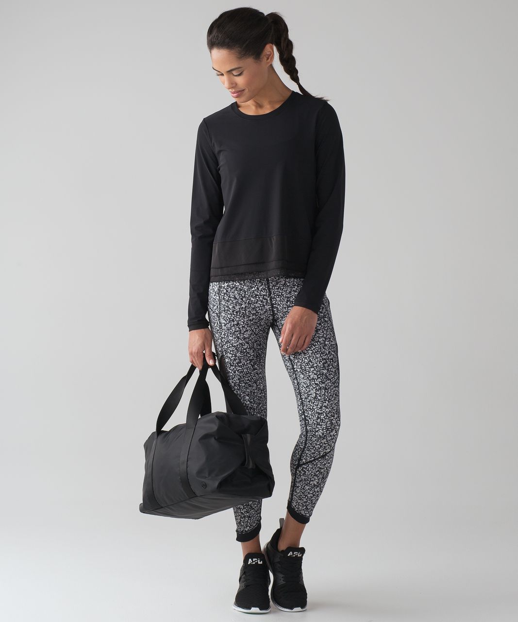 Lululemon Sole Training Long Sleeve - Black