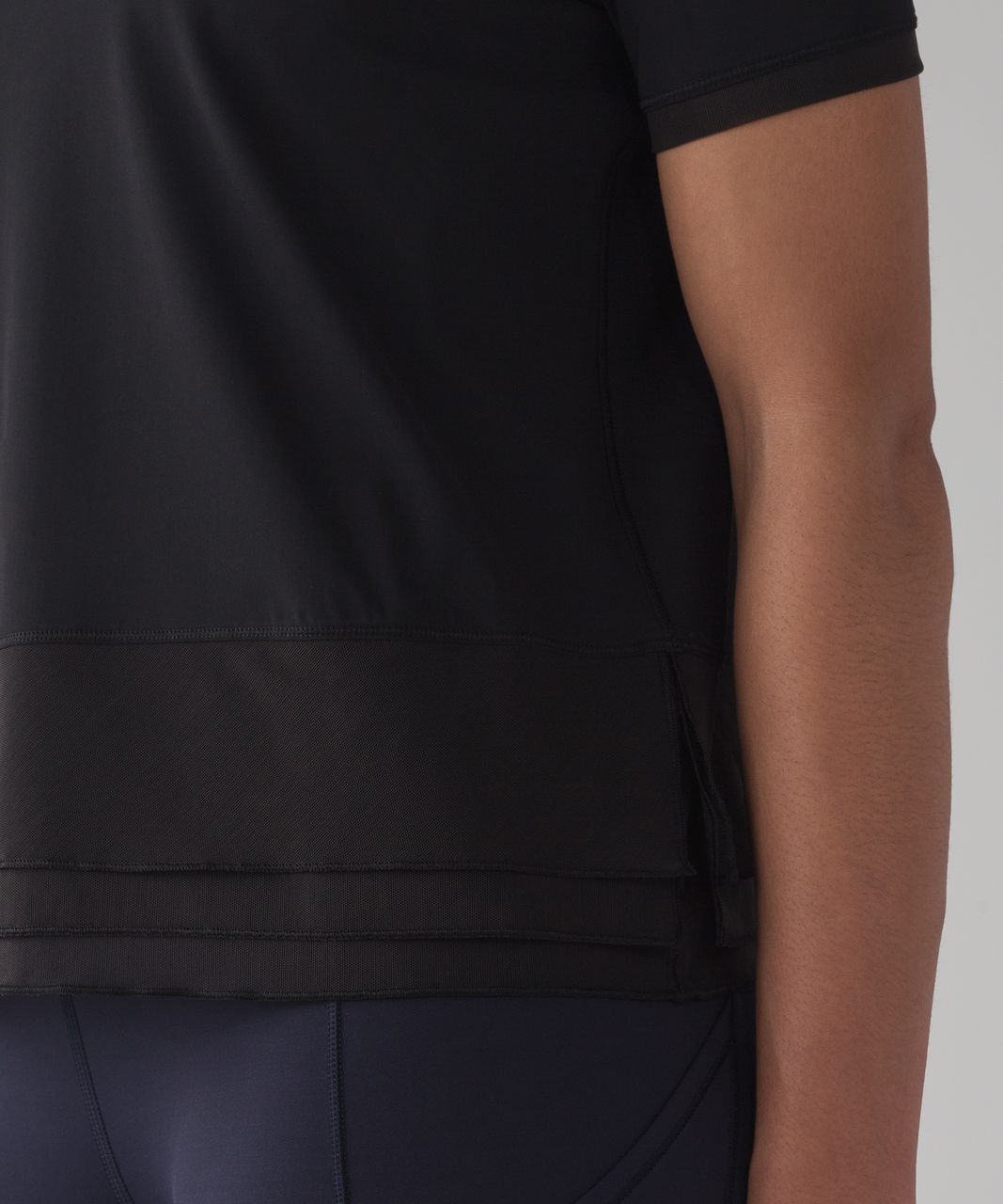 Lululemon Sole Training Short Sleeve - Black