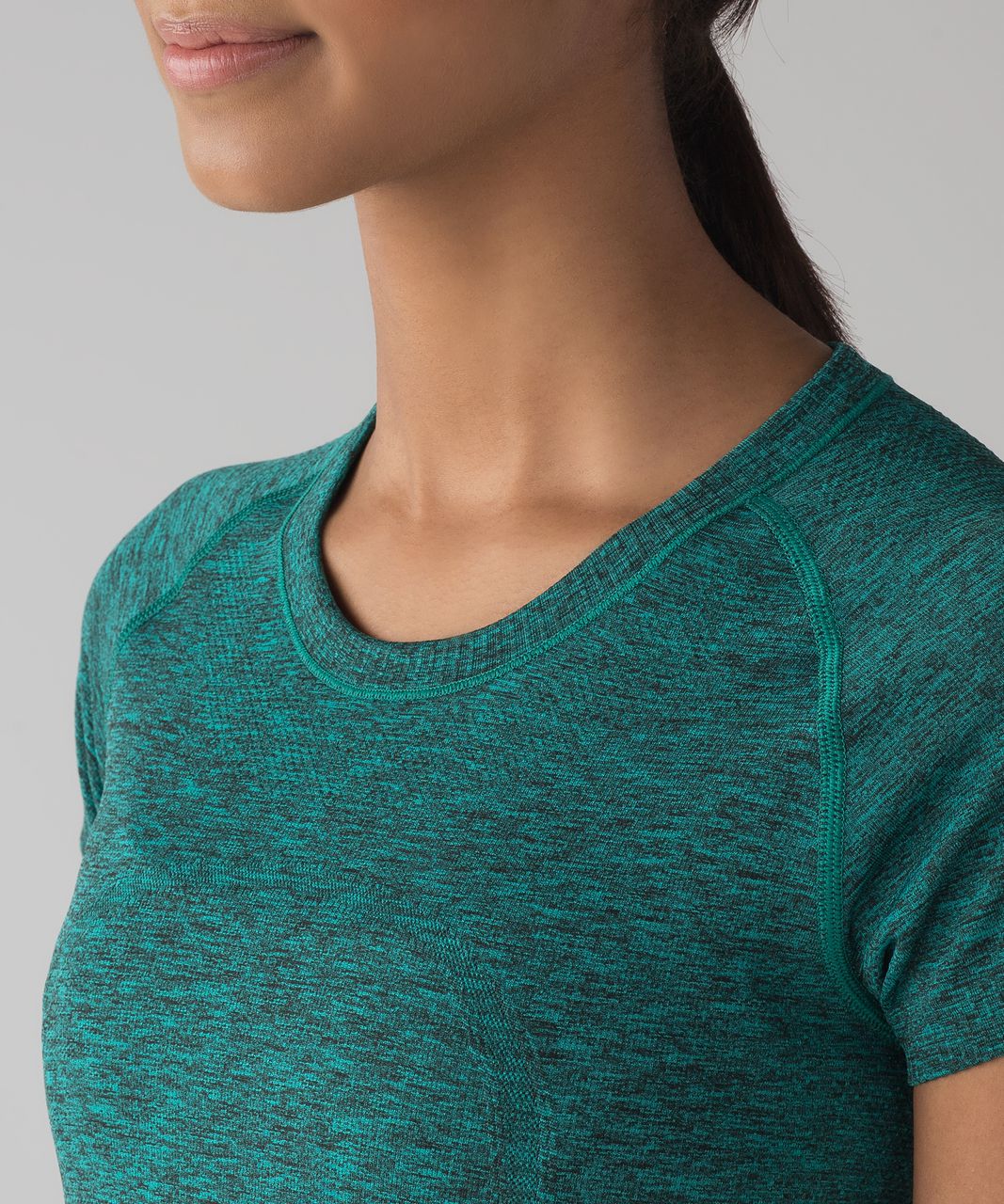 Lululemon Swiftly Tech Short Sleeve Crew - Viridian Green / Black