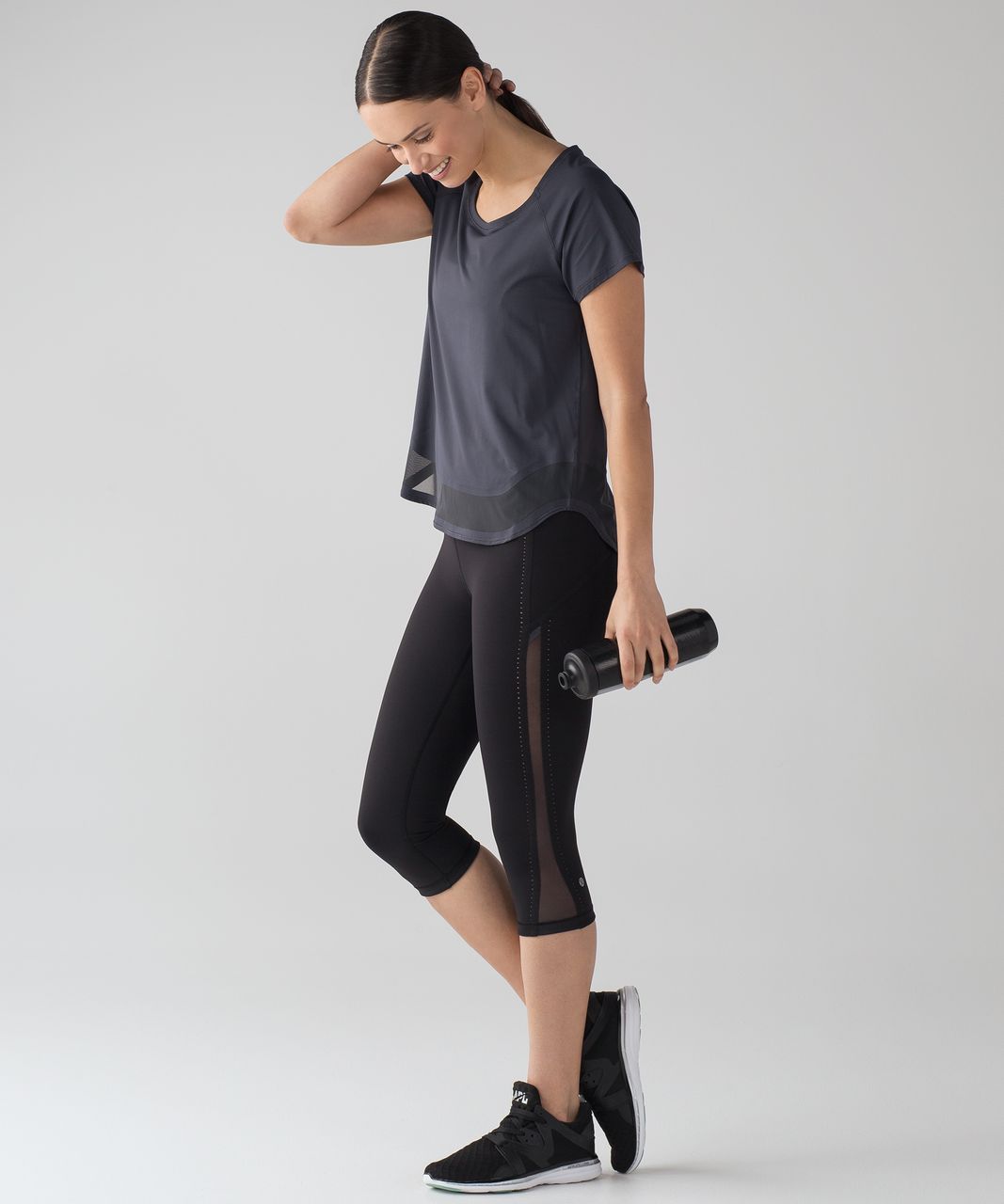 Lululemon Smooth Stride Crop - Black