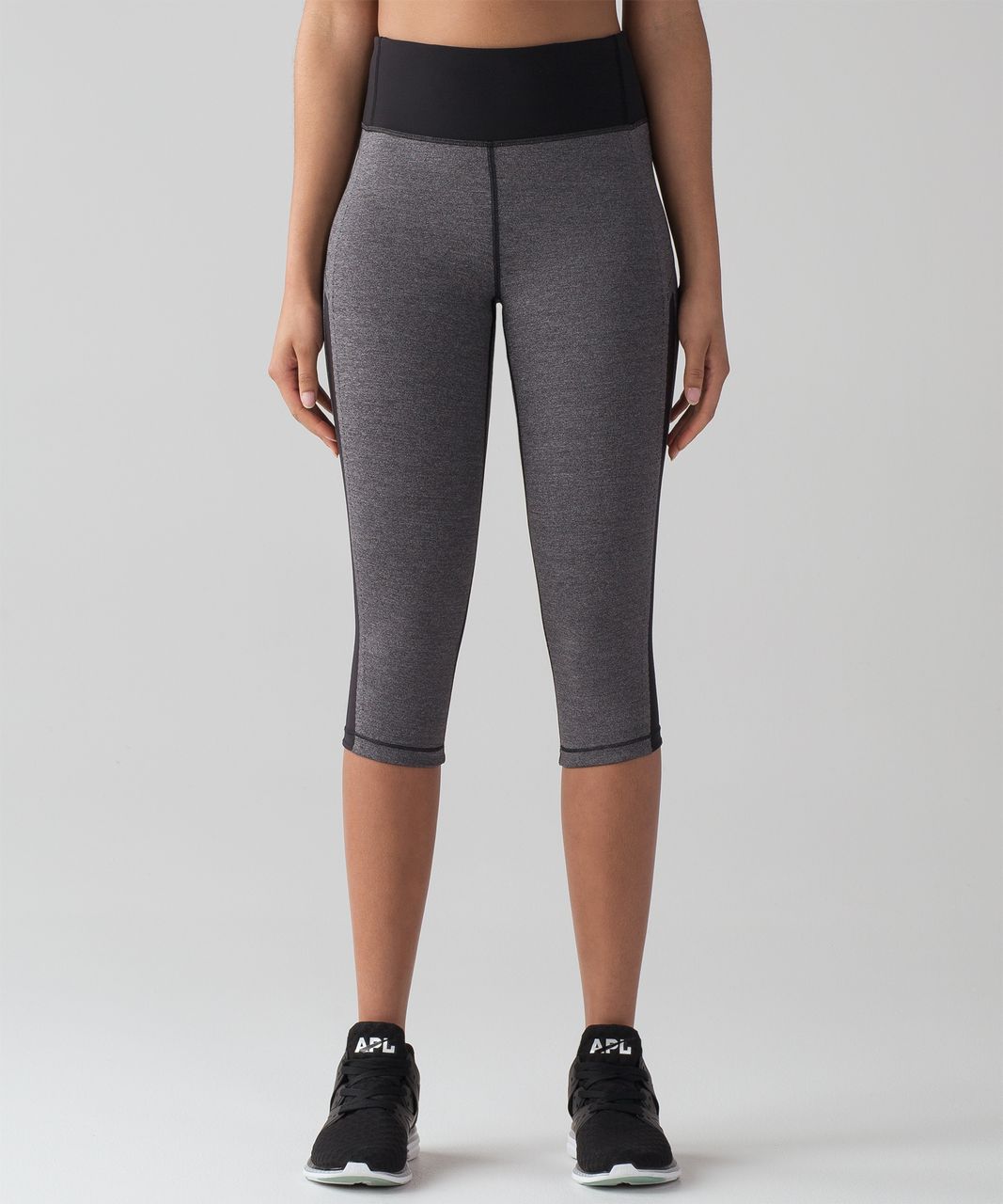 Lululemon Smooth Stride Crop - Heathered Black / Black