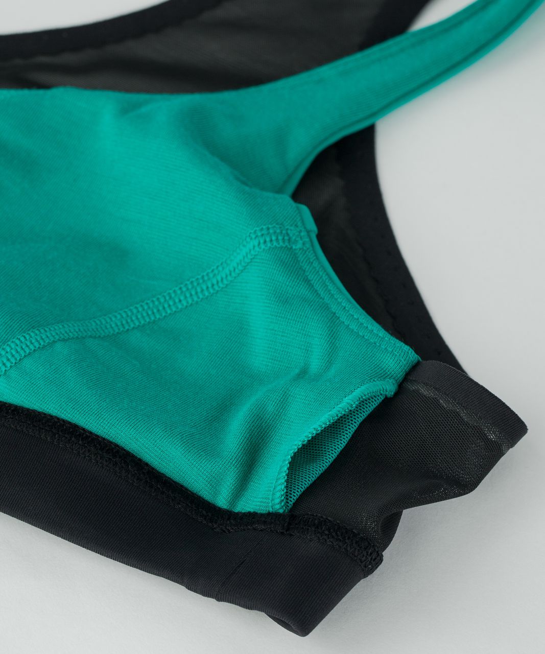 Lululemon Smooth Stride Bra - Viridian Green / Black