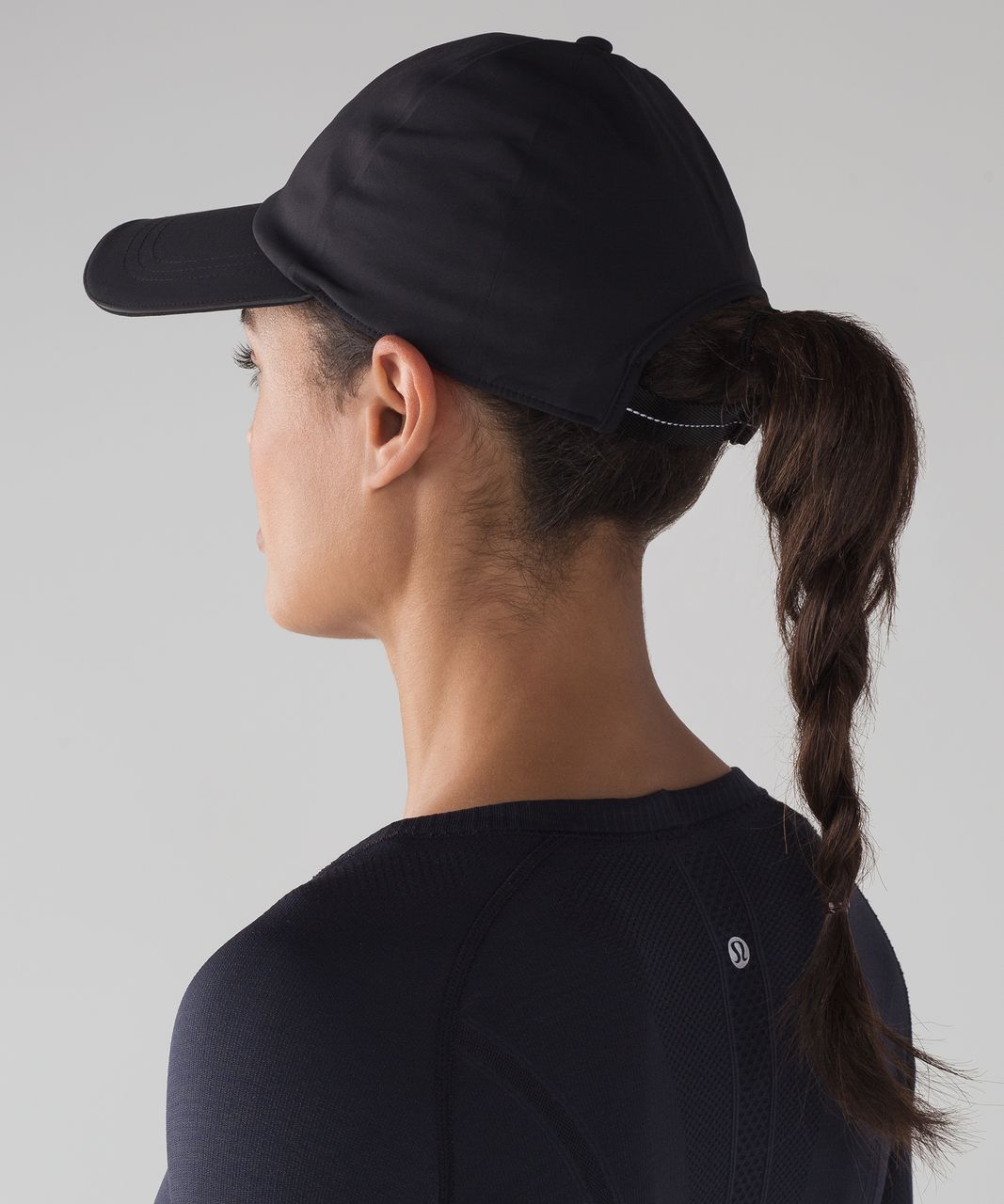 lululemon baller hat review