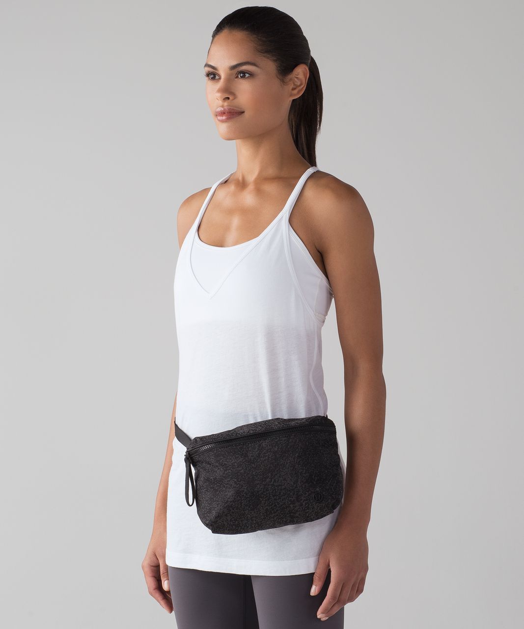 Lululemon Go Lightly Belt Bag Reflective - Glo Wild Black Reflective ...