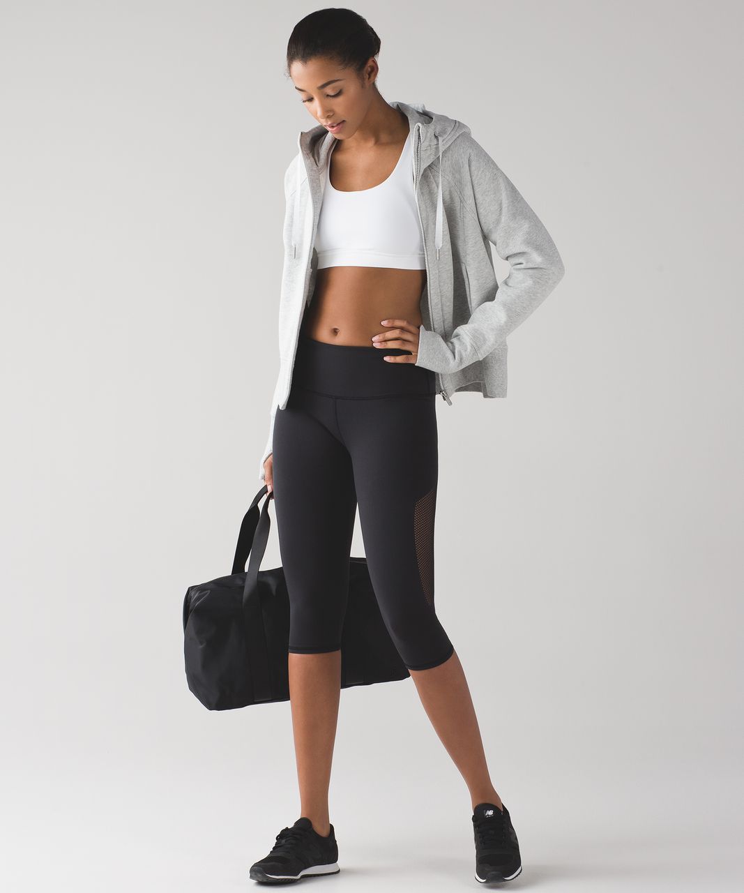 Lululemon Reveal Crop (15") - Black