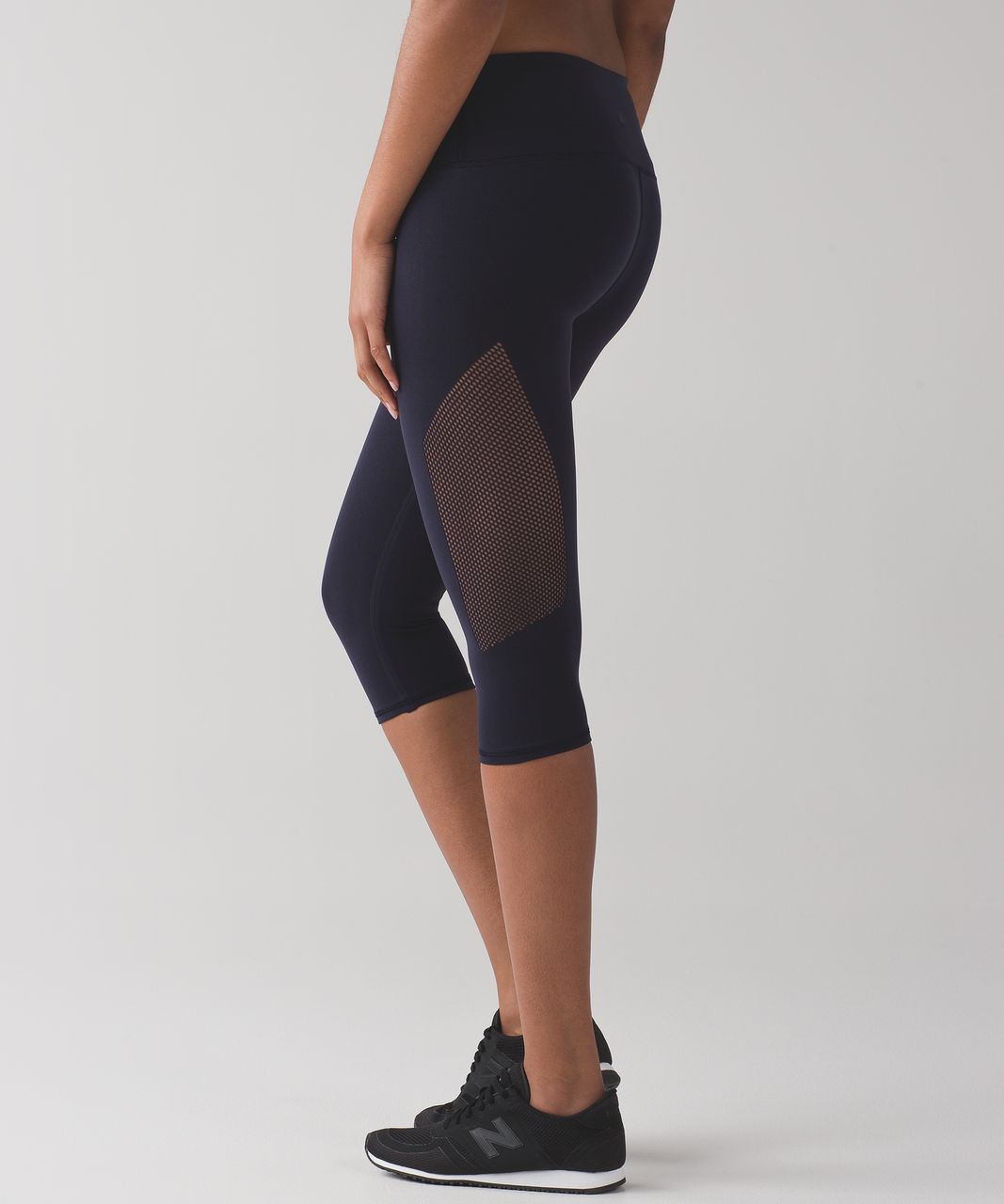 Lululemon Reveal Crop (15") - Midnight Navy