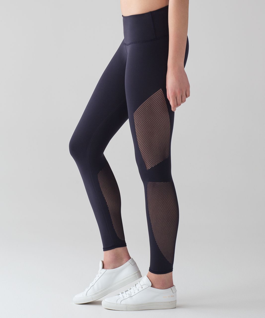 Lululemon True Navy Tight Stuff HR 24” Tights, Women's Fashion, Activewear  on Carousell