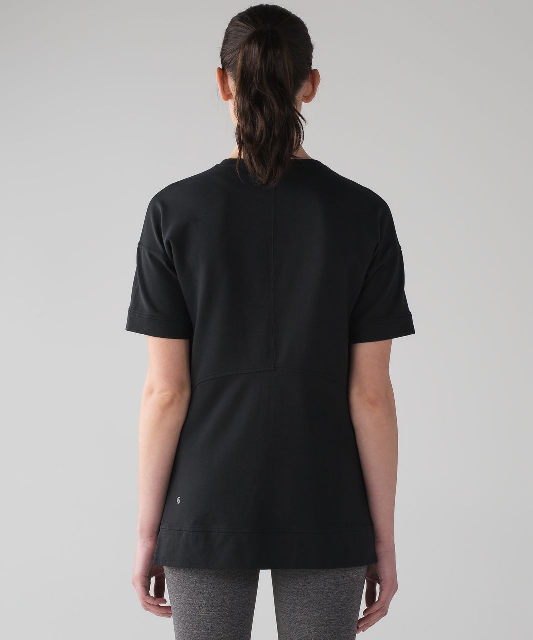 Lululemon Cut Above Tee - Black