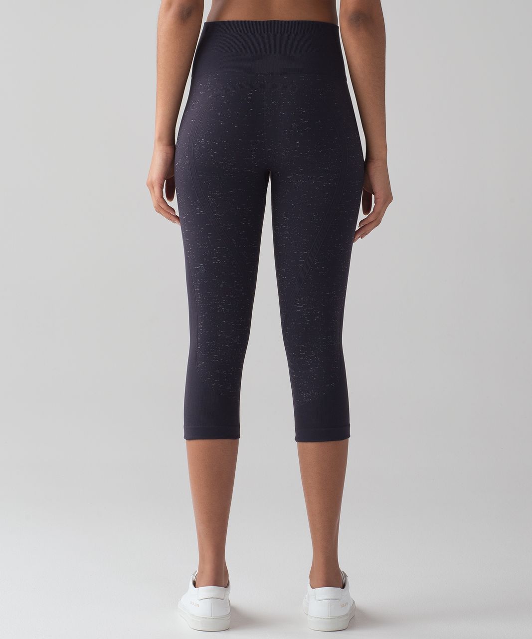 Lululemon Free To Flow Crop - Midnight Navy / White