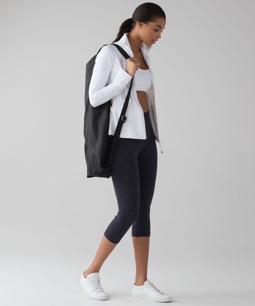 Lululemon Free To Flow Crop - Midnight Navy / White