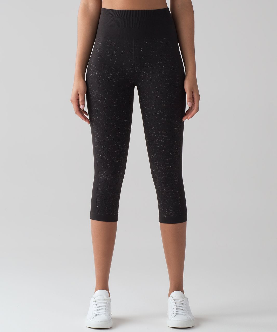 Lululemon Free To Flow Crop - Black / White - lulu fanatics