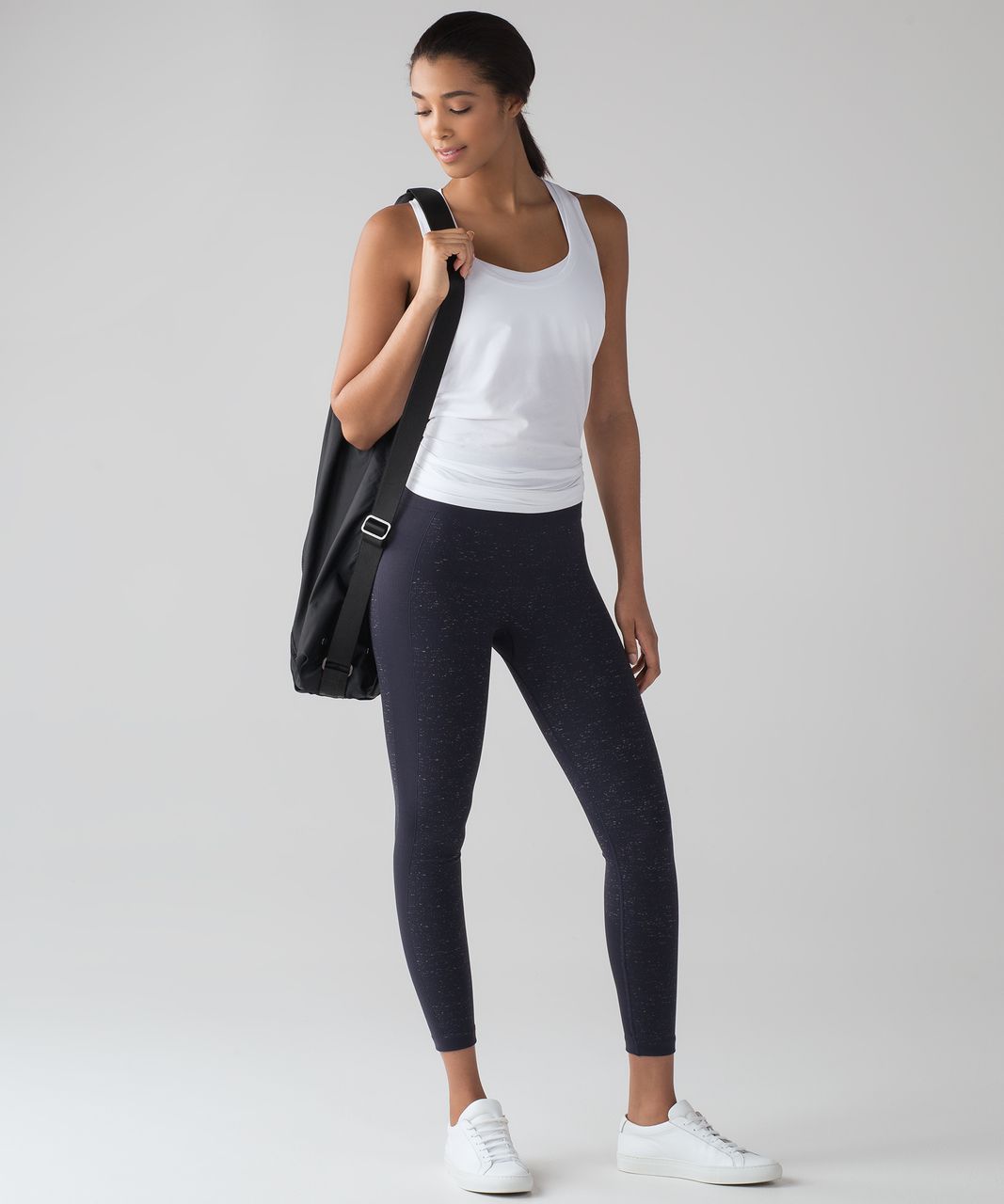 Lululemon Free To Flow 7/8 Tight - Midnight Navy / White