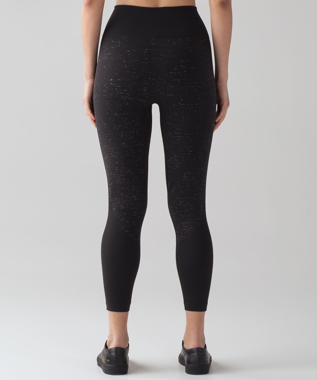 Lululemon Free To Flow 7/8 Tight - Black / White