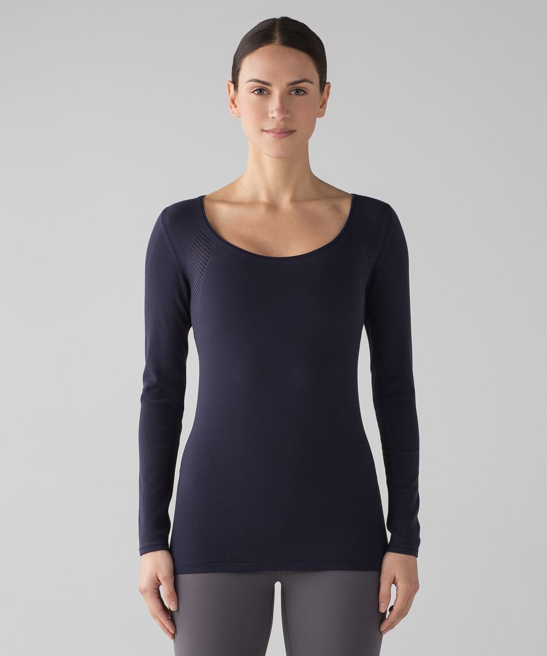 Lululemon Reveal Long Sleeve - Midnight Navy