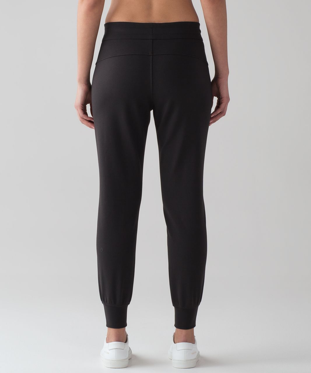 Lululemon In-Depth Jogger (28) - Black - lulu fanatics