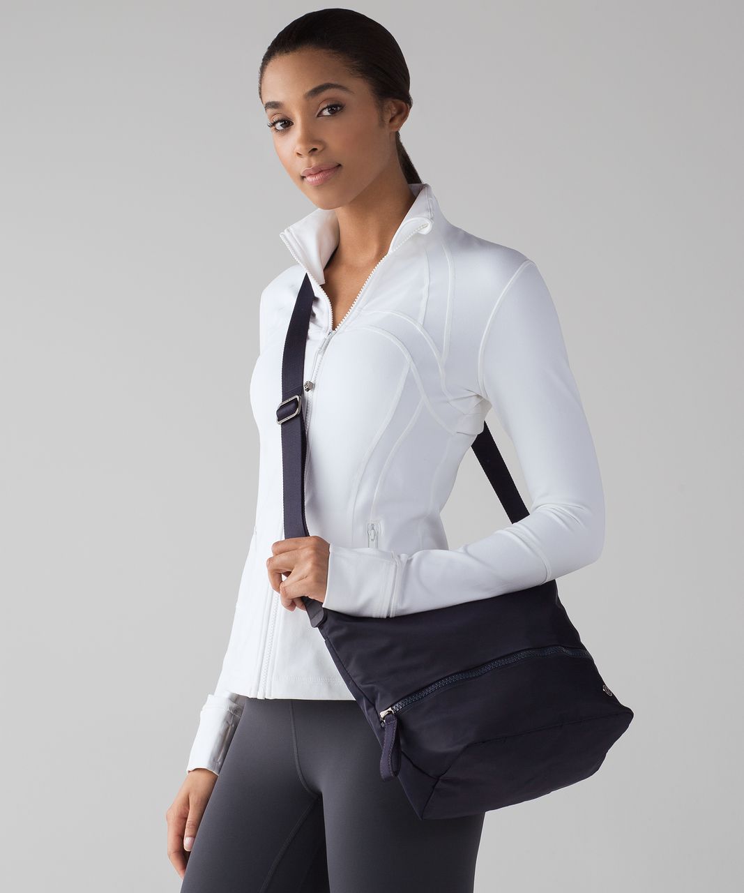 Lululemon Go Lightly Shoulder Bag - Midnight Navy