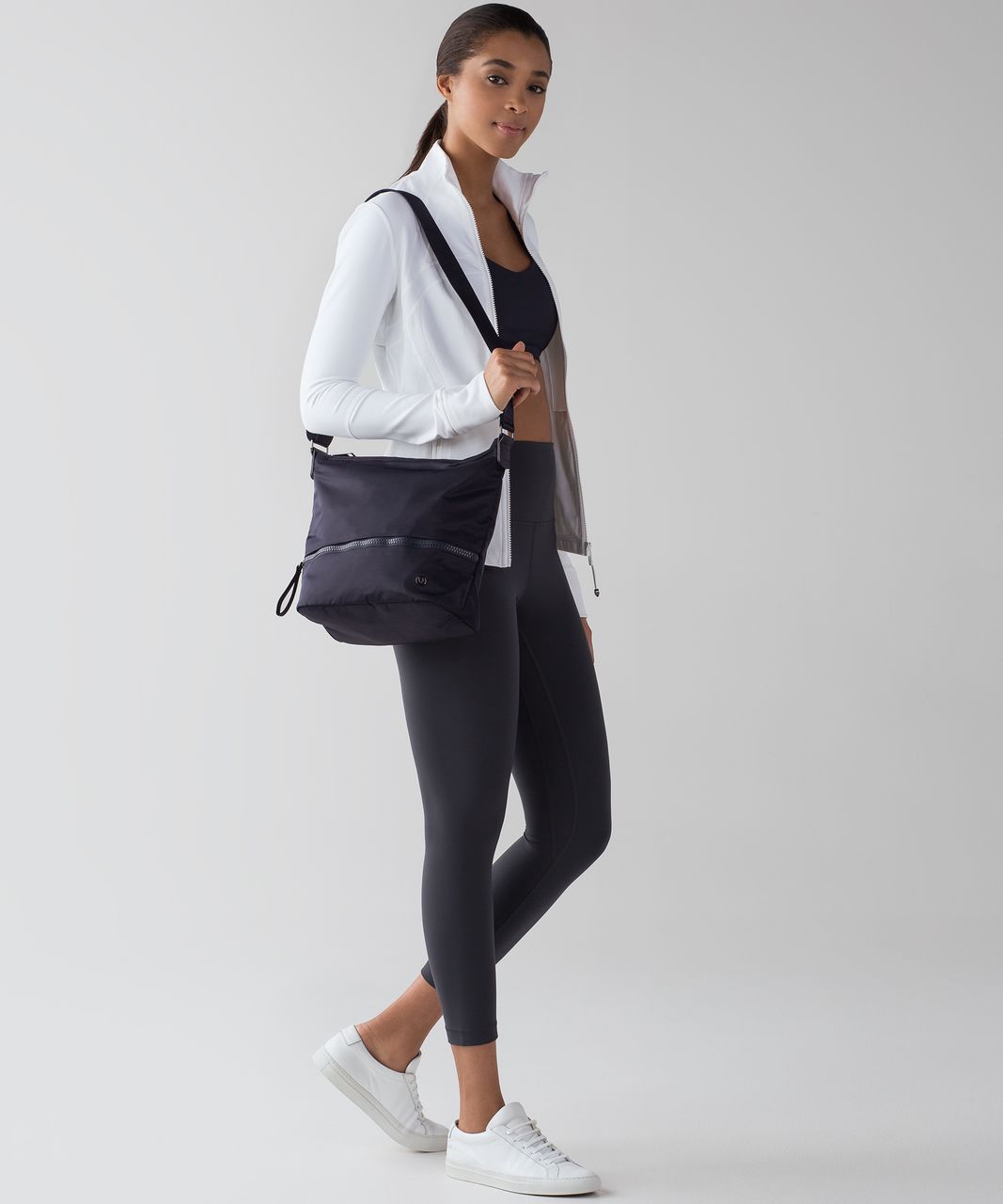 Lululemon Go Lightly Shoulder Bag - Midnight Navy