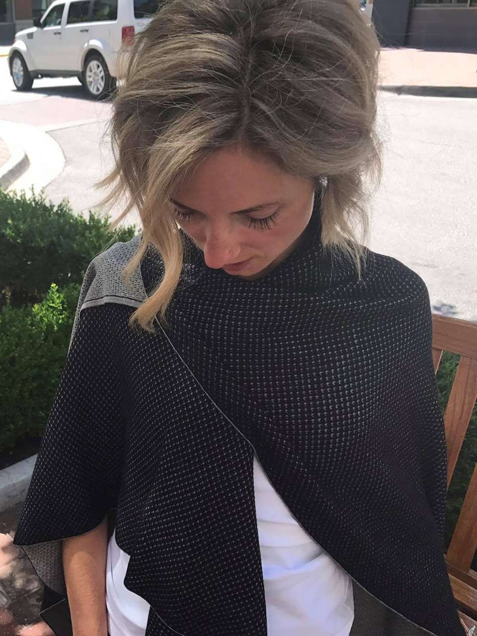 Lululemon Mandala Wrap - Black / Heathered Medium Grey