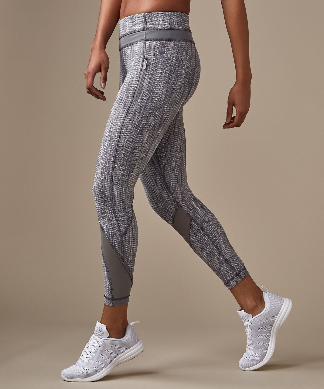 Lululemon Inspire Tight II - Power Luxtreme Arrow Jacquard Battleship Silver Spoon / Battleship