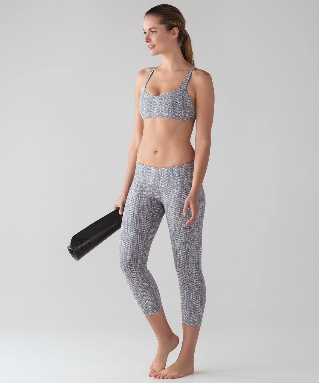 Lululemon Free To Be Zen Bra - Luon Arrow Jacquard Battleship Silver Spoon