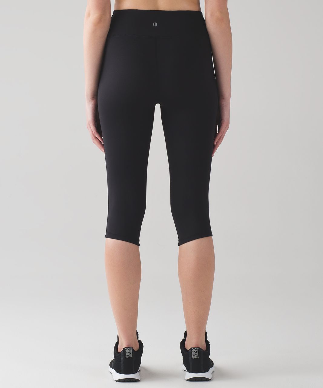 Lululemon Squad Goals Crop (17") - Black