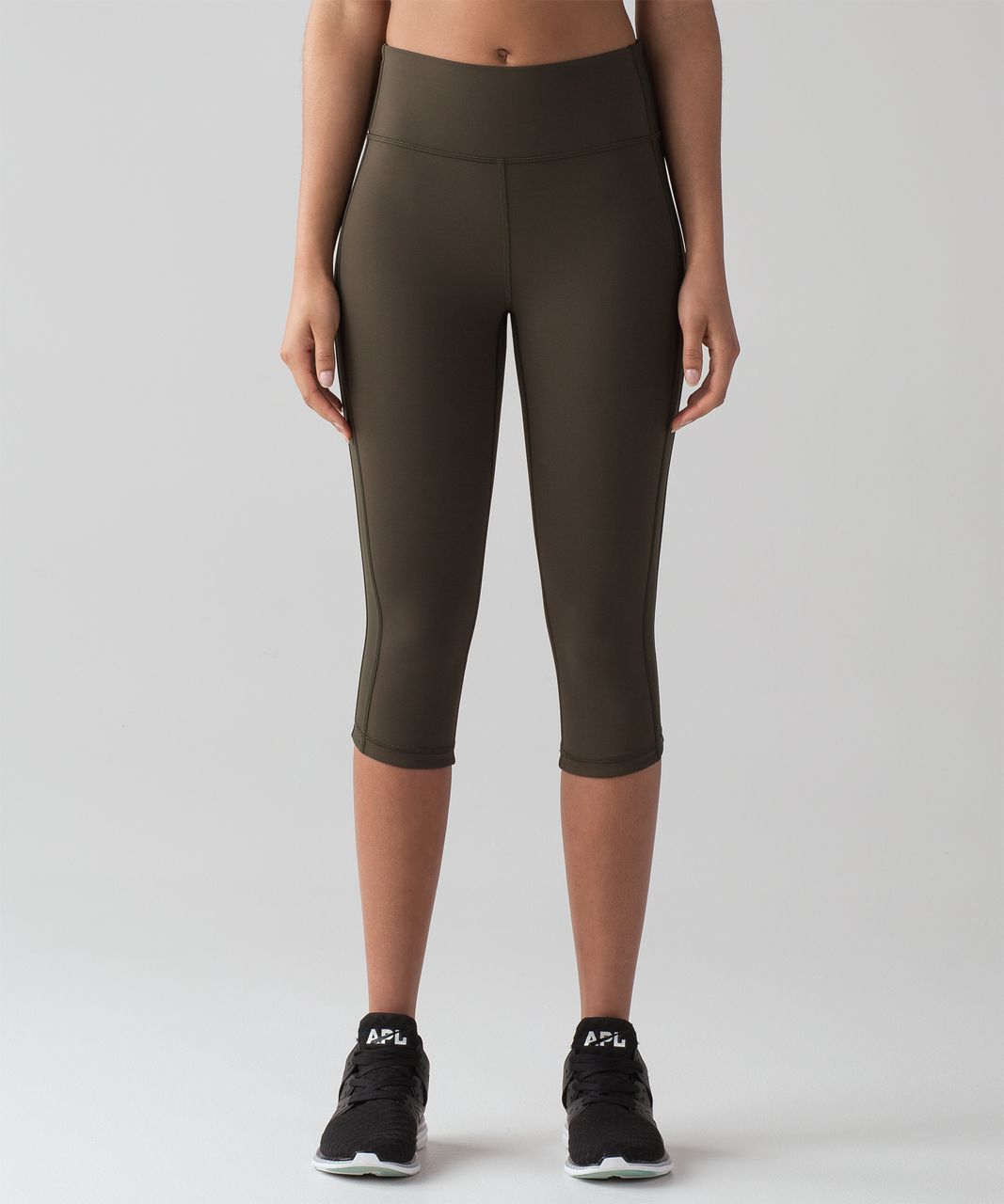 Lululemon Squad Goals Crop (17") - Dark Olive