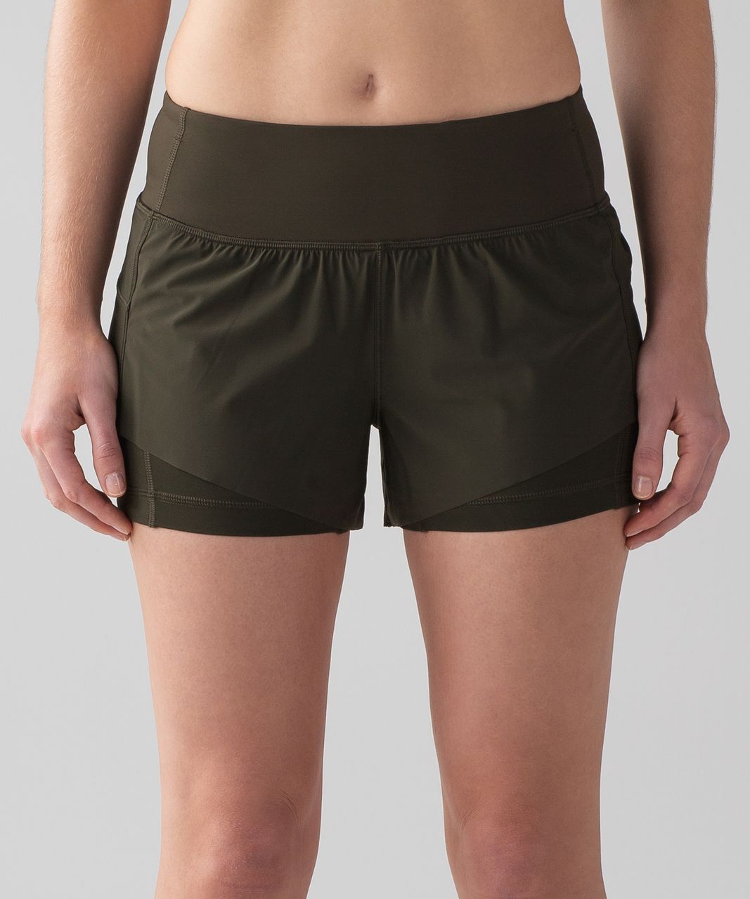 Lululemon Squad Goals Short (3.5) - Dark Olive - lulu fanatics