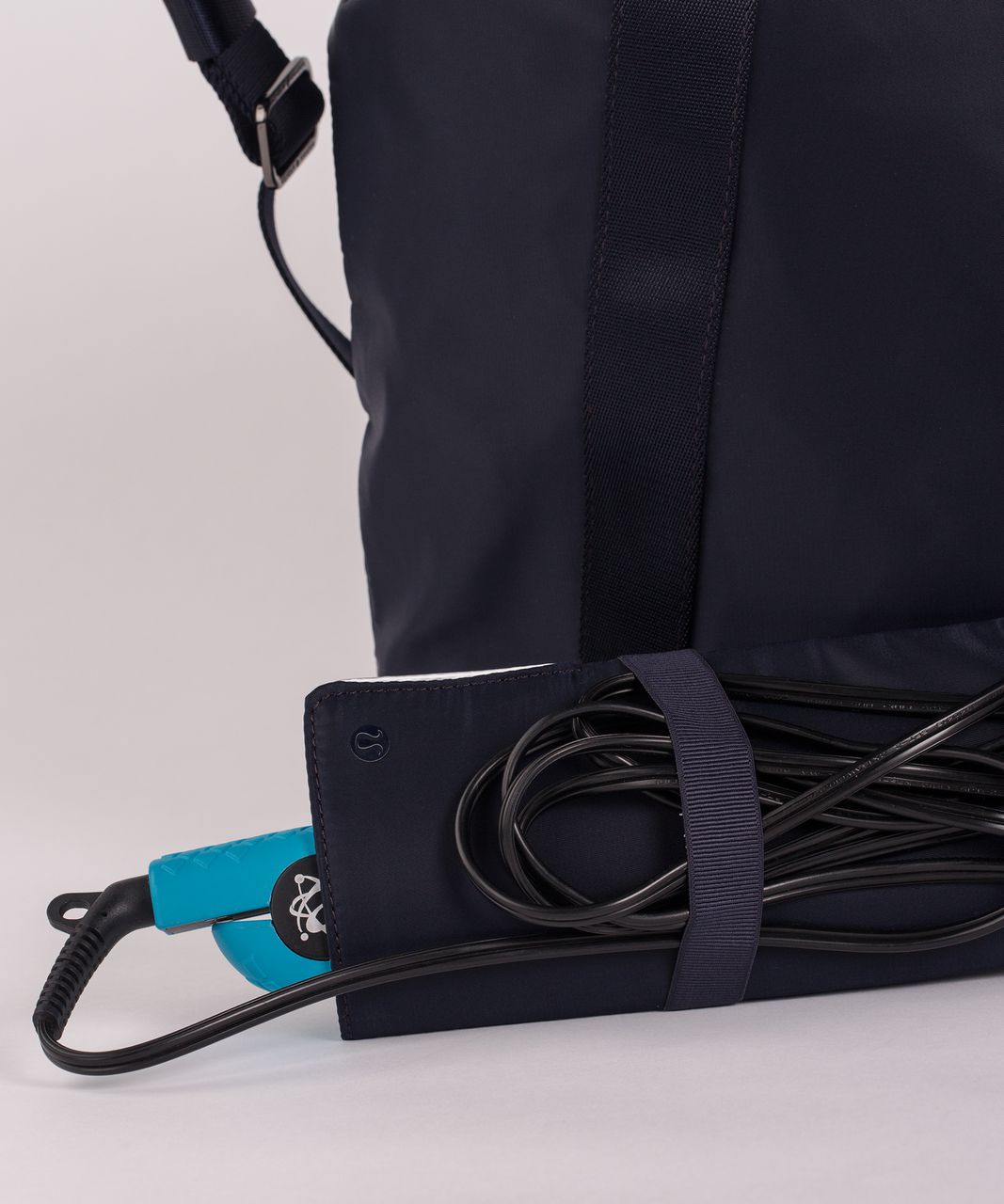 Lululemon Carry The Day Bag (Heatproof Pocket) - Midnight Navy - lulu ...