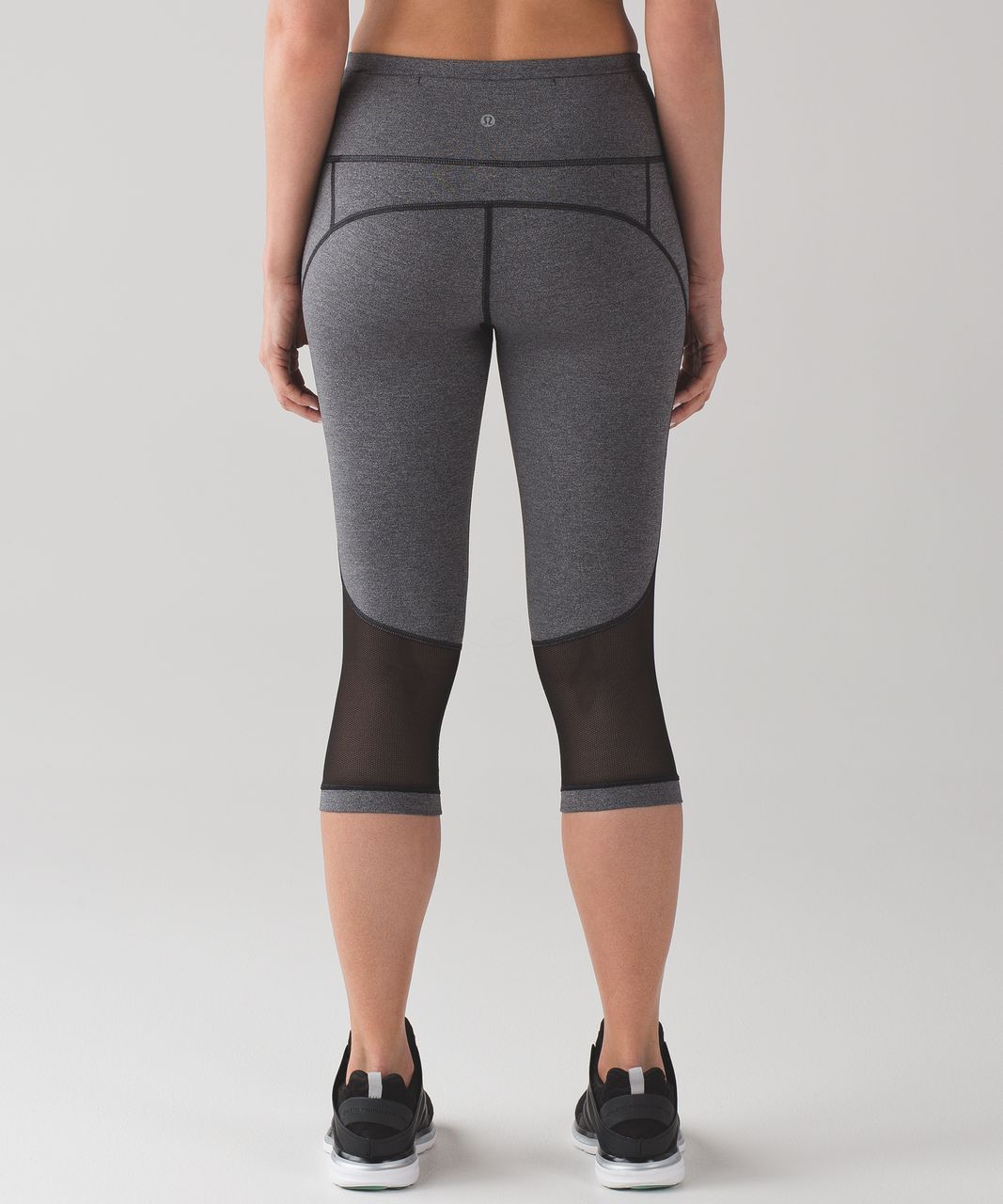 Lululemon Women Solid Black Train Times Crop 17” Leggings Luxtreme Mesh  Pant 4