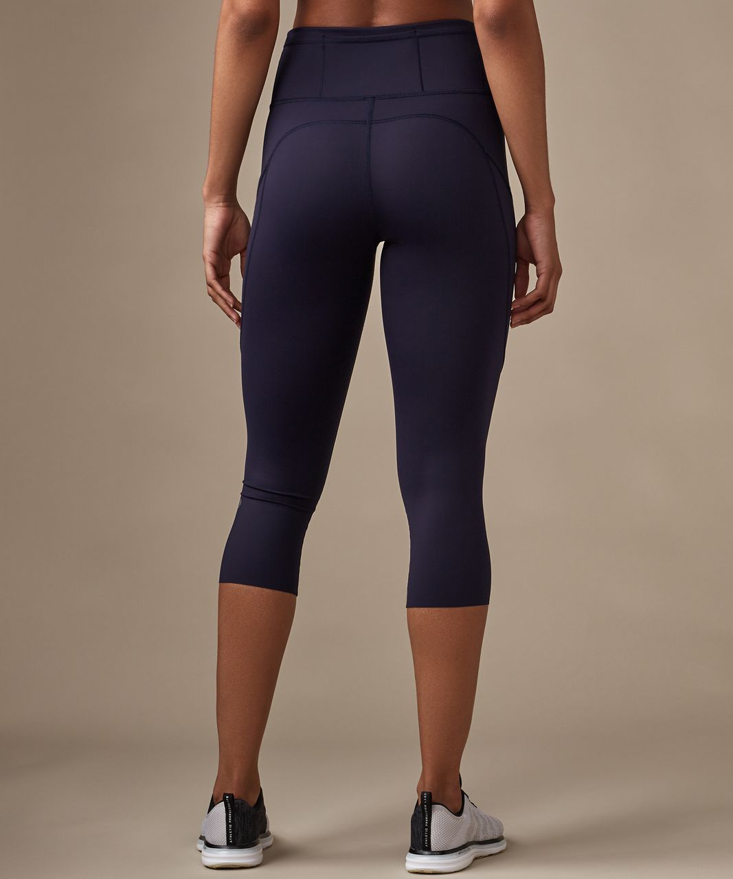 Lululemon Fast & Free Crop II *Nulux 19 - Midnight Navy - lulu fanatics