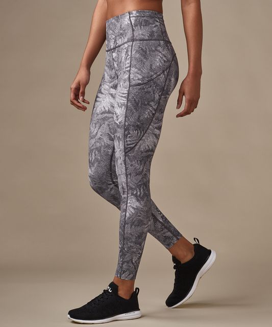 LULULEMON WOMENS FAST and Free High Rise Tight 25 Ice Dye Ice Wash Asphalt  Grey £69.99 - PicClick UK