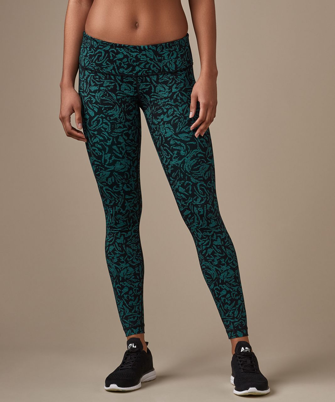 Lululemon Wunder Under Low-Rise Tight - Luxtreme - 28 - Radiant Multi in  2023